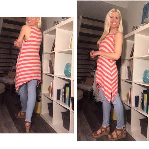 ☕️Classic Coral Striped Tunic🌟 - Picture 2 of 4